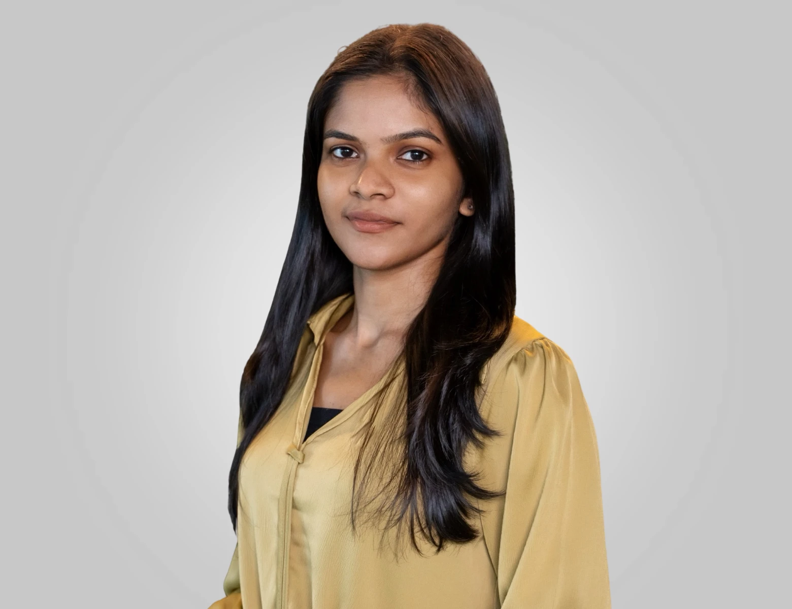 Sulari Perera Listing Administrator – Rosenheim Group
