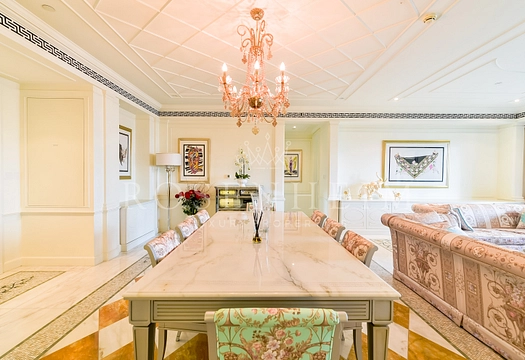 Palazzo Versace, Culture Village, Dubai - Rosenheim Group