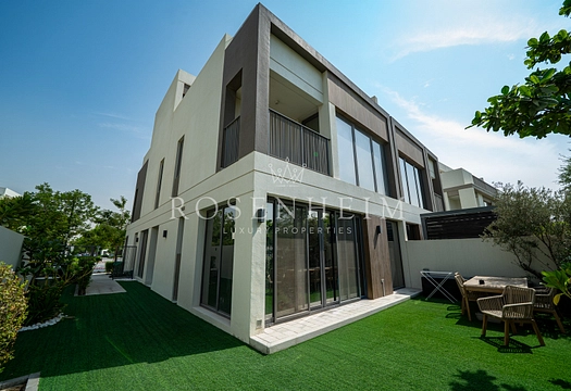 Aura 1, Tilal Al Ghaf, Dubai - Rosenheim Group