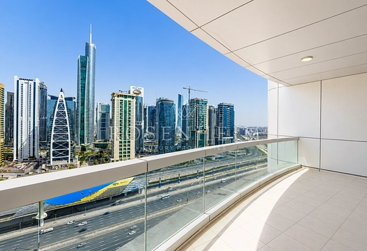 Horizon Tower, Dubai Marina, Dubai - Rosenheim Group