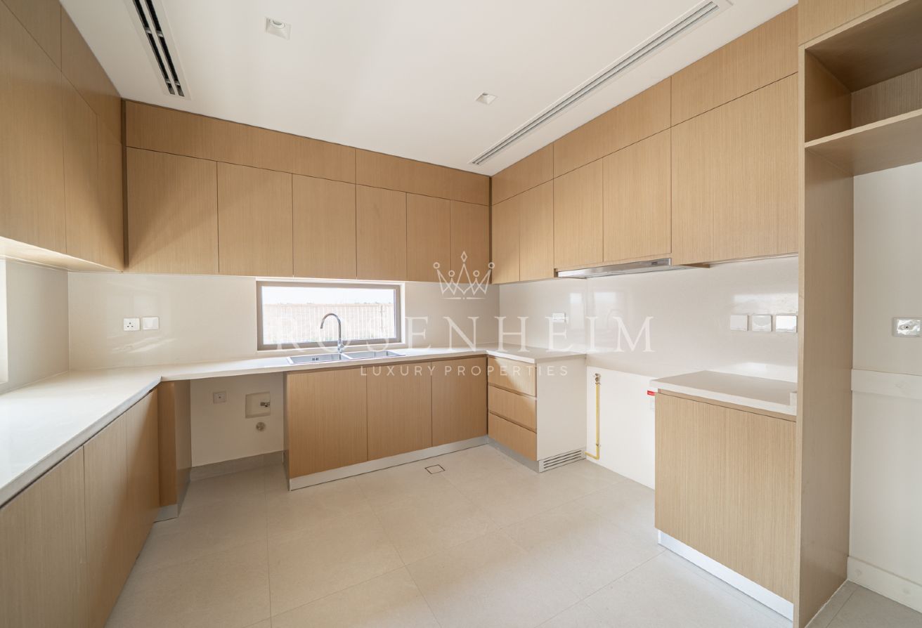 4 bedroom villa to rent