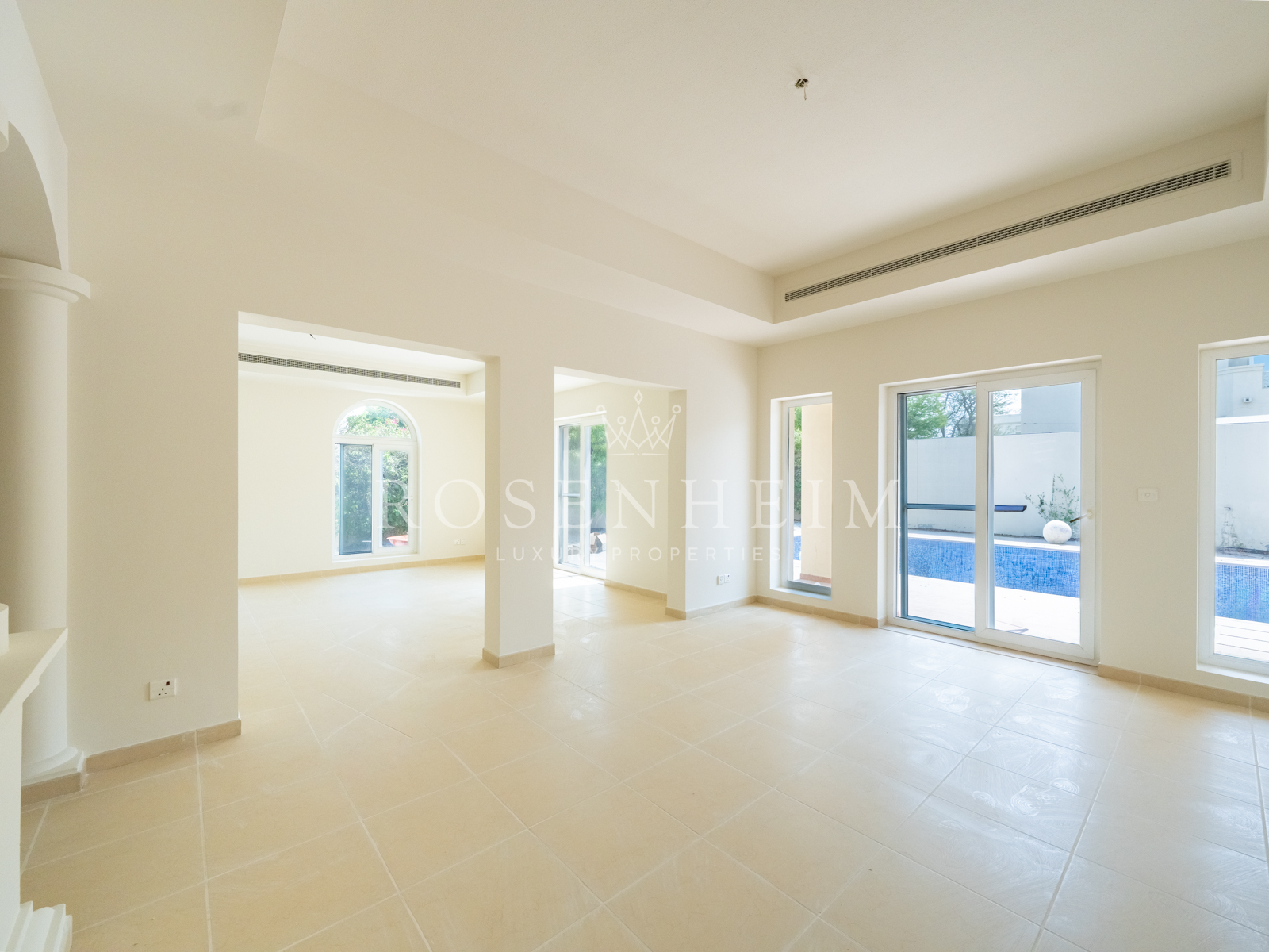 6 bedroom villa to rent