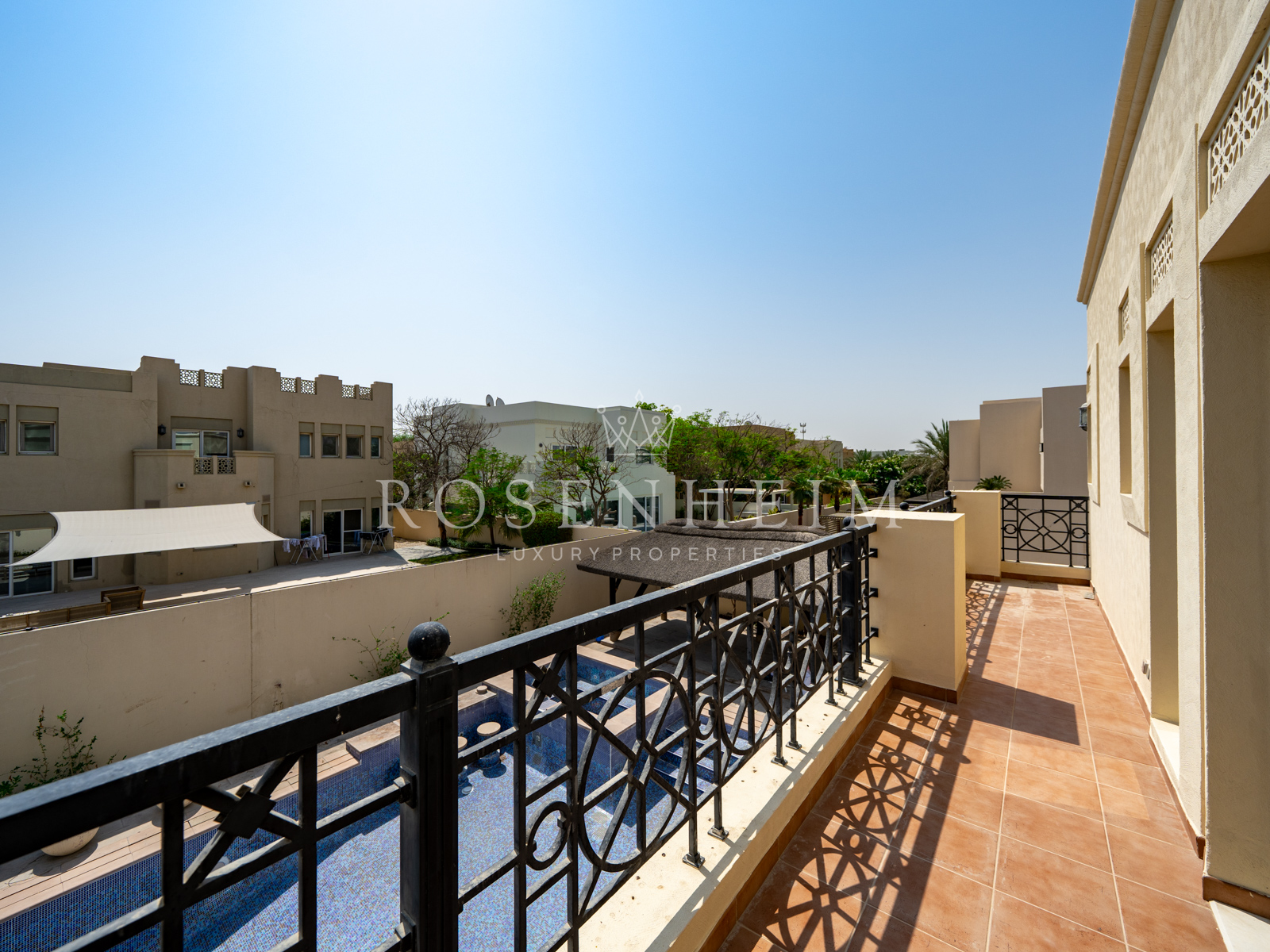 6 bedroom villa to rent