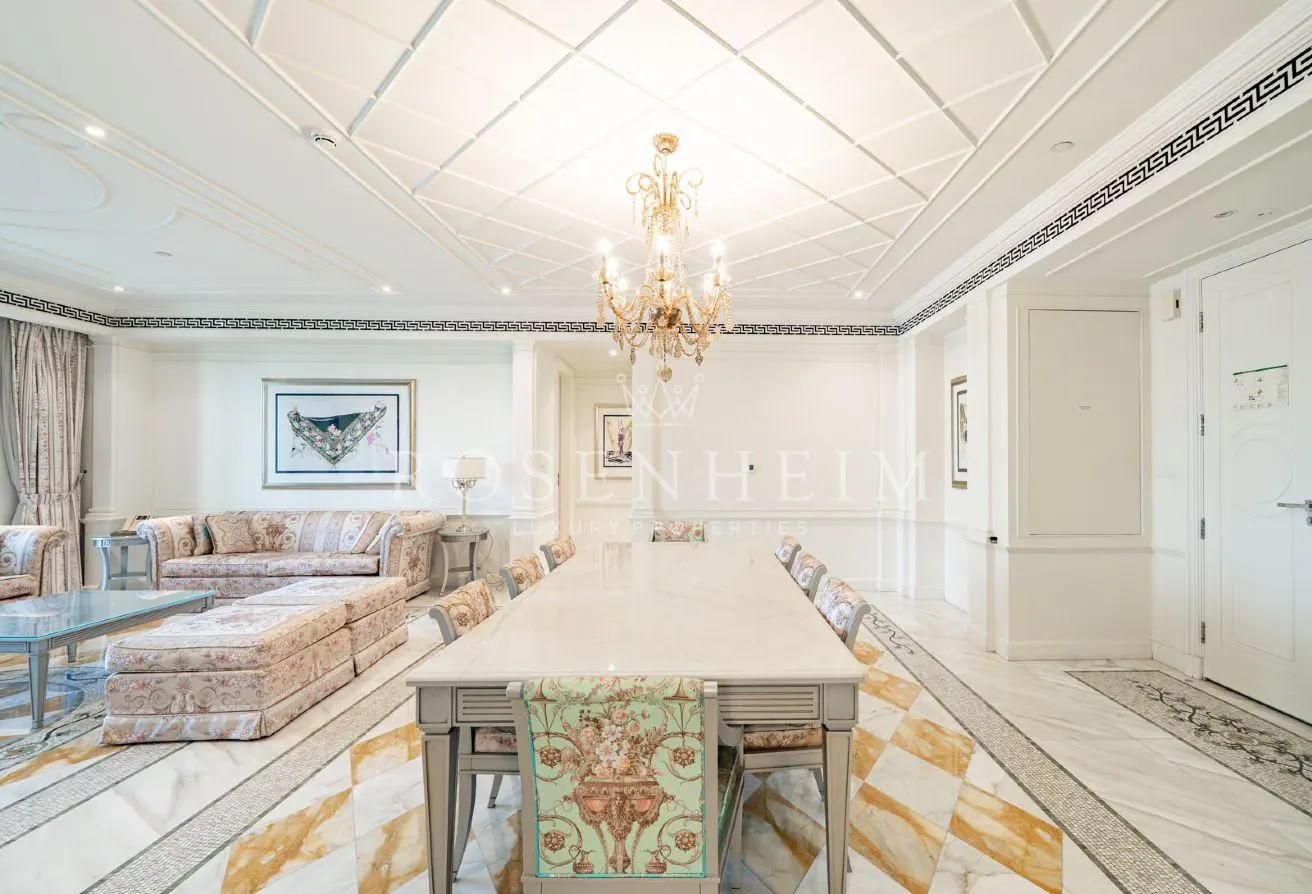 Palazzo Versace, Culture Village, Dubai