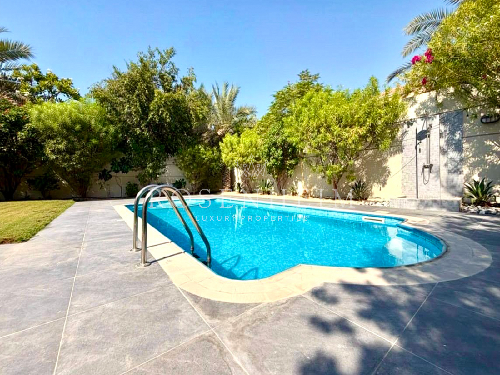 4 bedroom villa to rent
