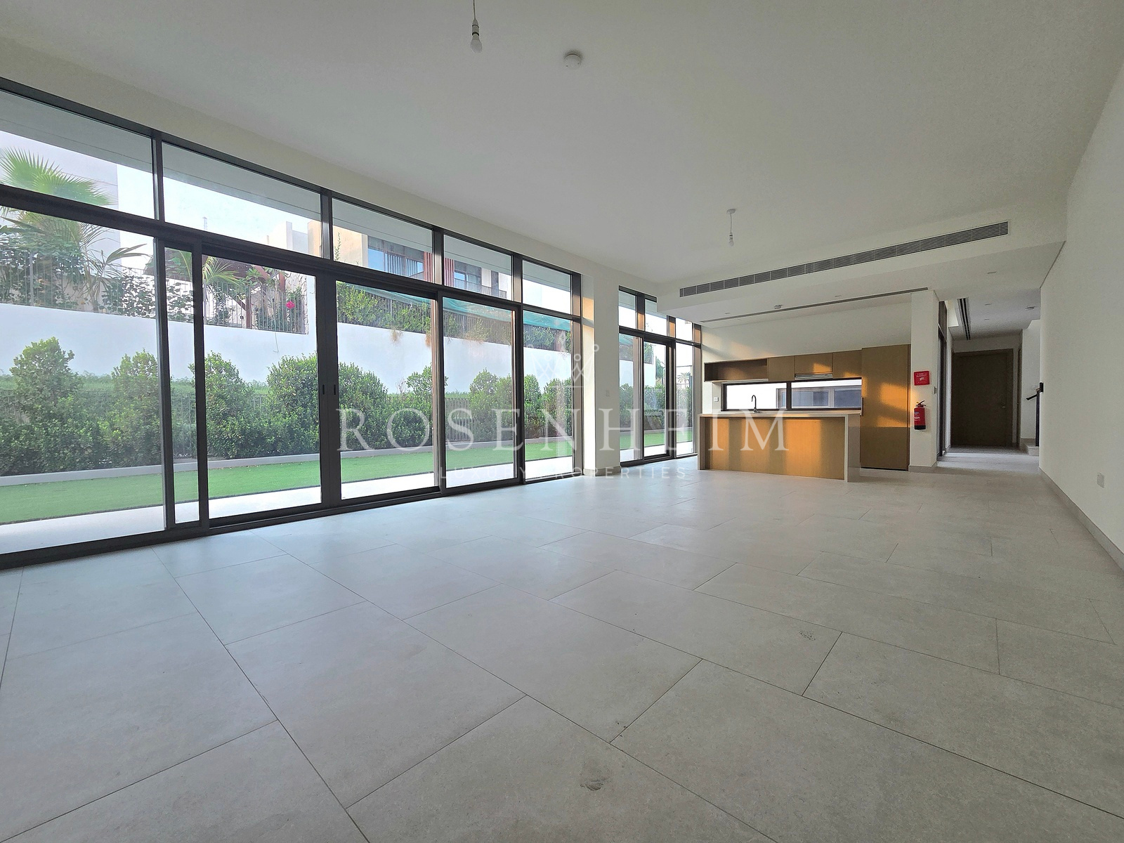 4 bedroom villa to rent