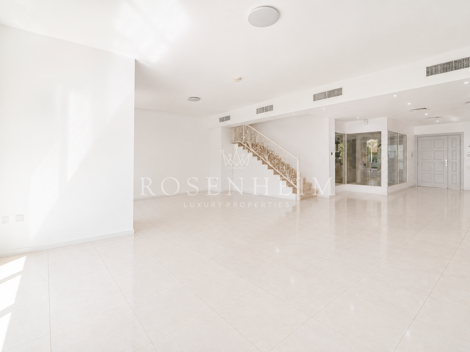4 bedroom villa for sale