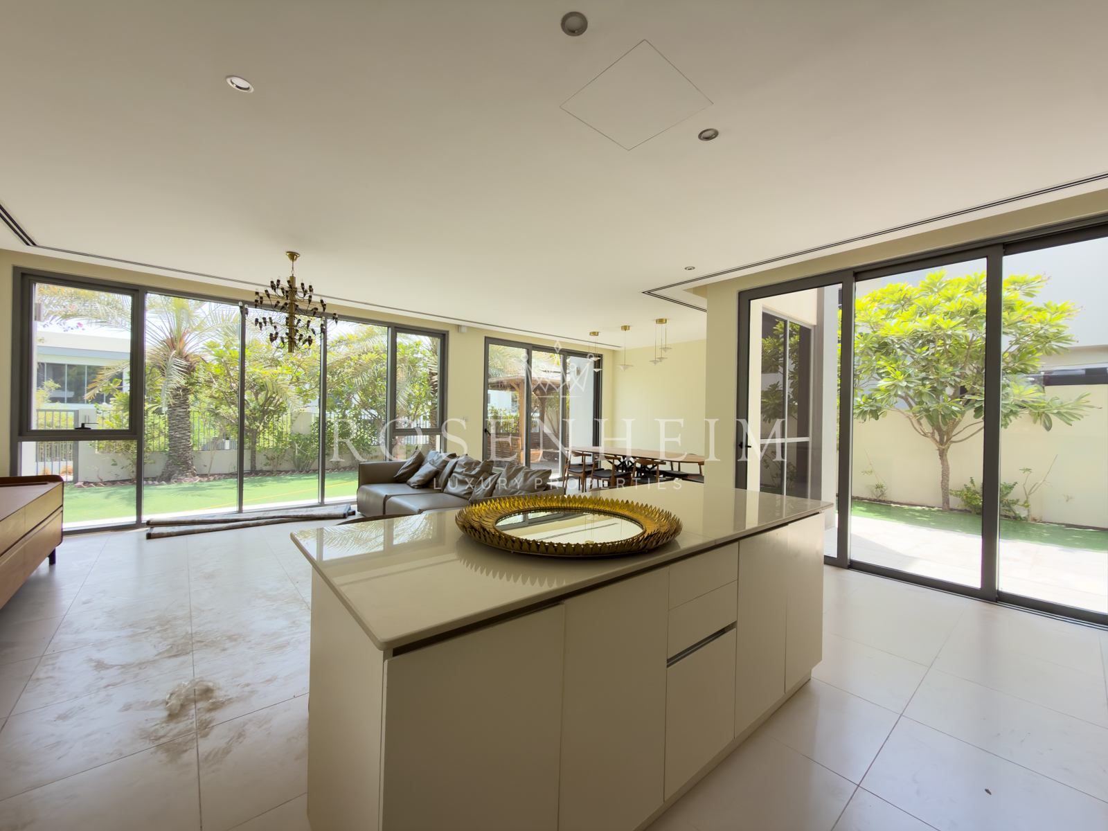4 bedroom villa to rent